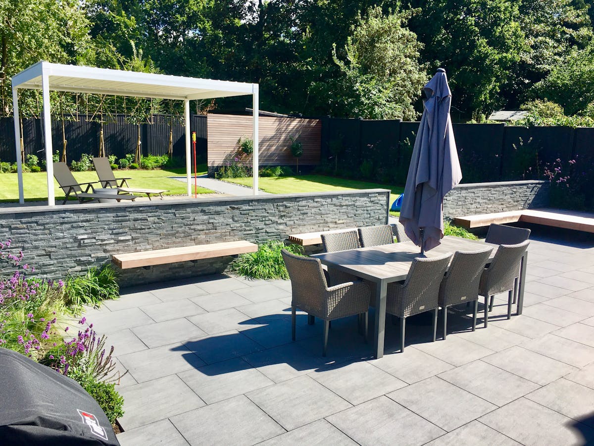 View of the completed pergola and outdoor entertainment space at Sevenoaks.